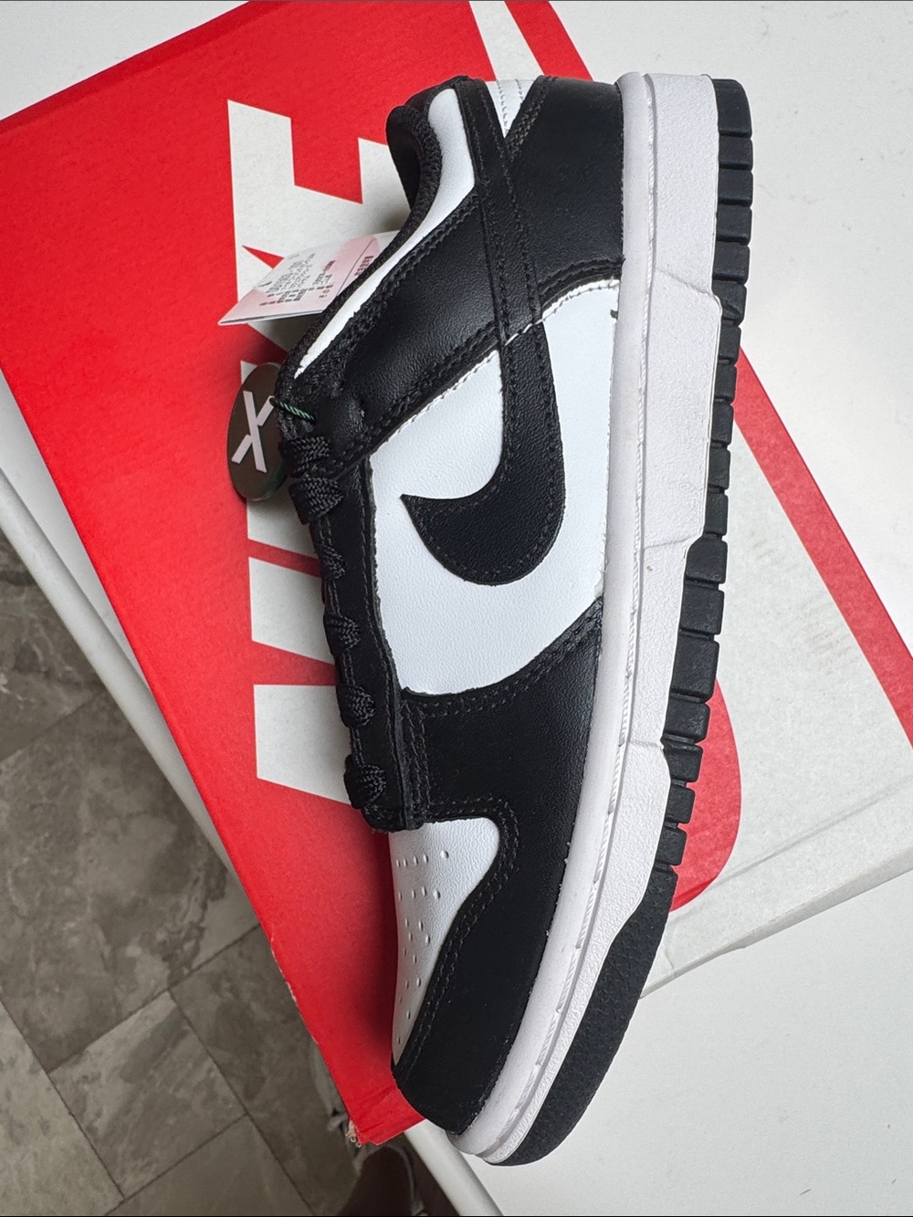 Panda Dunks - Picture 3 of 4